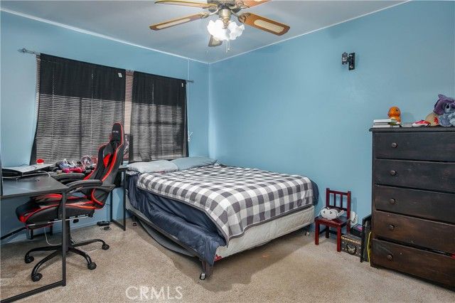 1017 W Avenue H8, Lancaster, CA 93534