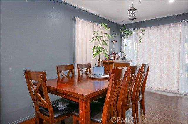 1017 W Avenue H8, Lancaster, CA 93534