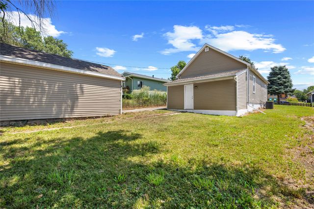 3106 4th Street, Des Moines, IA 50313