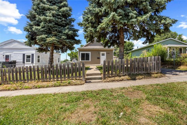 3106 4th Street, Des Moines, IA 50313