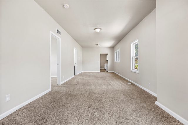 3106 4th Street, Des Moines, IA 50313