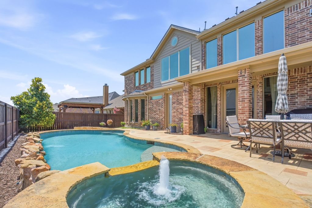 182 Springbrook Drive, Prosper, TX 75078