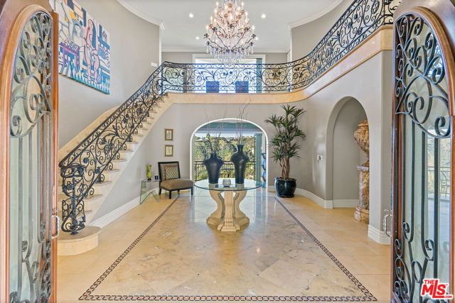 1861 BEL AIR Road, Los Angeles, CA 90077