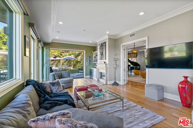 1861 BEL AIR Road, Los Angeles, CA 90077