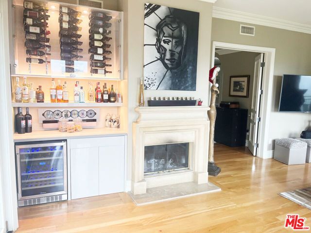 1861 BEL AIR Road, Los Angeles, CA 90077