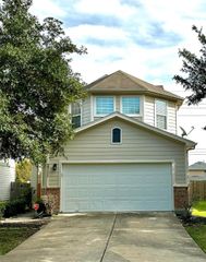 2711 Feather Green Trail, Fresno, TX 77545