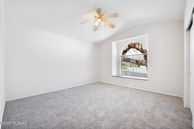 1181 W Placita Lucinda, Green Valley, AZ 85614