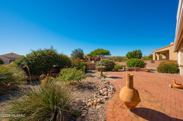 1181 W Placita Lucinda, Green Valley, AZ 85614