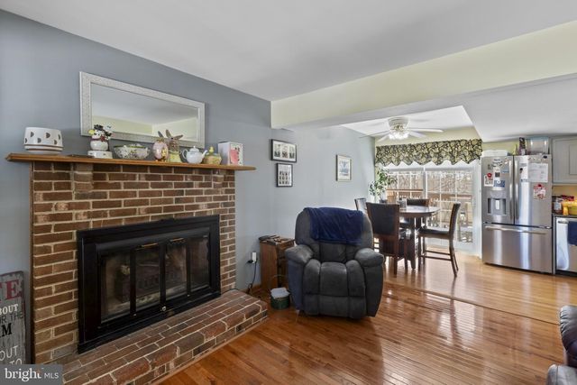 5897 PENACLE CT, Woodbridge, VA 22193