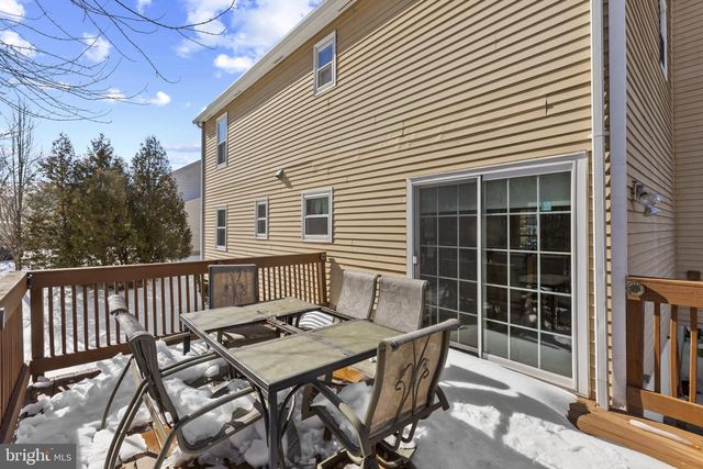 5897 PENACLE CT, Woodbridge, VA 22193