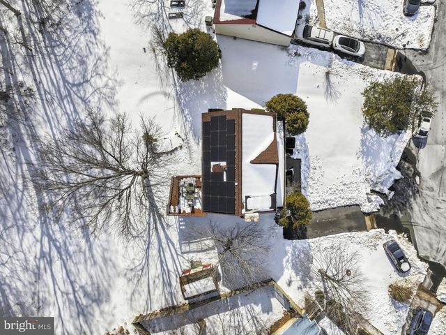 5897 PENACLE CT, Woodbridge, VA 22193