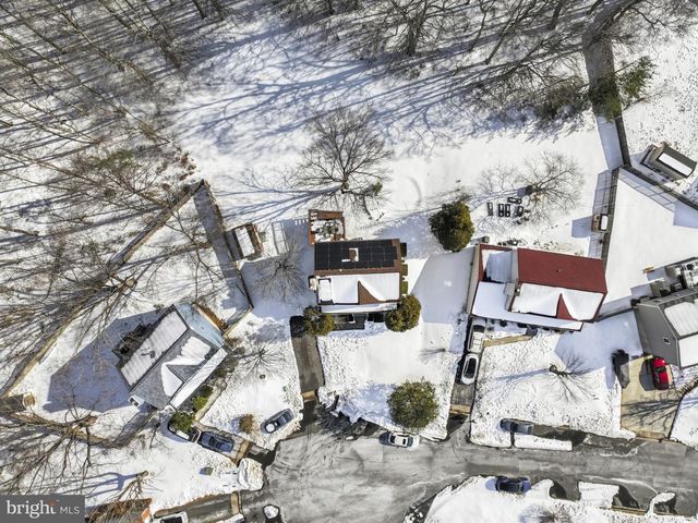 5897 PENACLE CT, Woodbridge, VA 22193