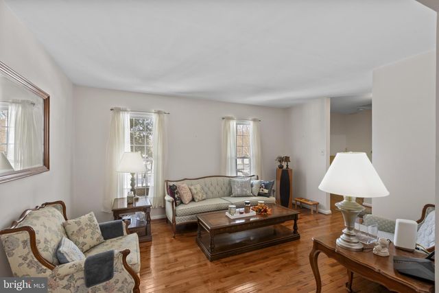 5897 PENACLE CT, Woodbridge, VA 22193