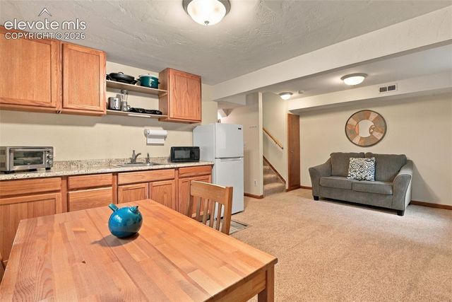 5960 Chokecherry Drive, Colorado Springs, CO 80919