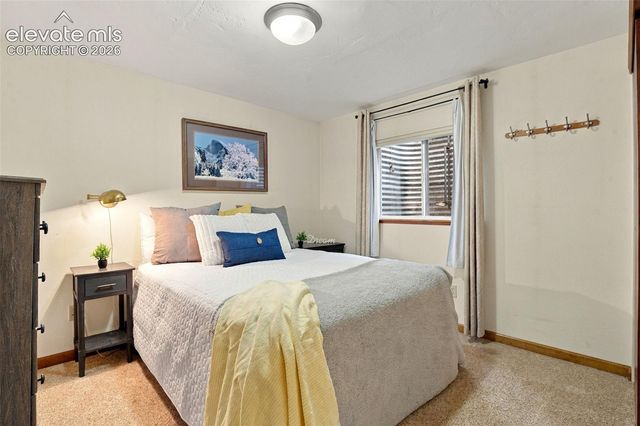 5960 Chokecherry Drive, Colorado Springs, CO 80919