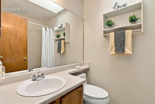 5960 Chokecherry Drive, Colorado Springs, CO 80919