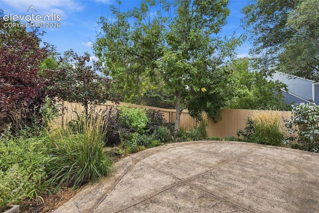5960 Chokecherry Drive, Colorado Springs, CO 80919
