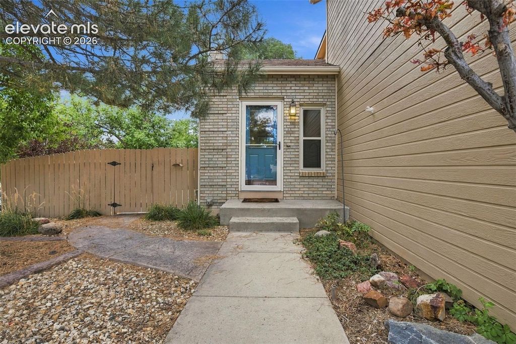 5960 Chokecherry Drive, Colorado Springs, CO 80919 — photo 5