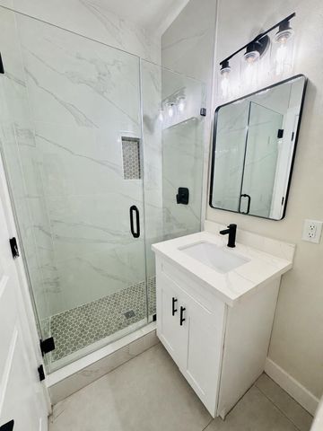1809 Brooks Street, Houston, TX 77026