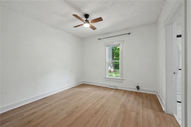 1180 E Shoop Road, Tipp City, OH 45371