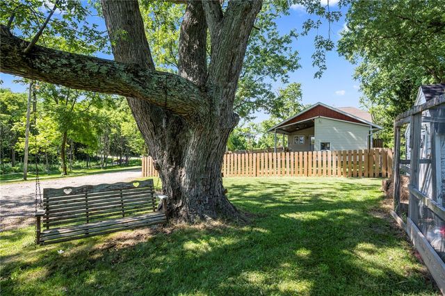 1180 E Shoop Road, Tipp City, OH 45371