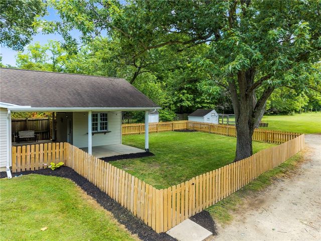 1180 E Shoop Road, Tipp City, OH 45371