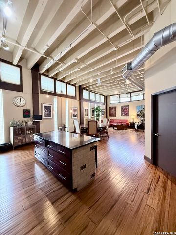 1339 S Flores St Ste 103, San Antonio, TX 78204