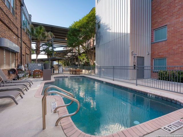 1339 S Flores St Ste 103, San Antonio, TX 78204