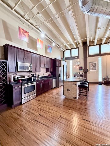1339 S Flores St Ste 103, San Antonio, TX 78204
