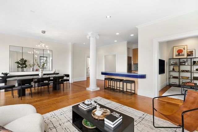 194 Riverside Dr Apt 7D, New York City, NY 10025