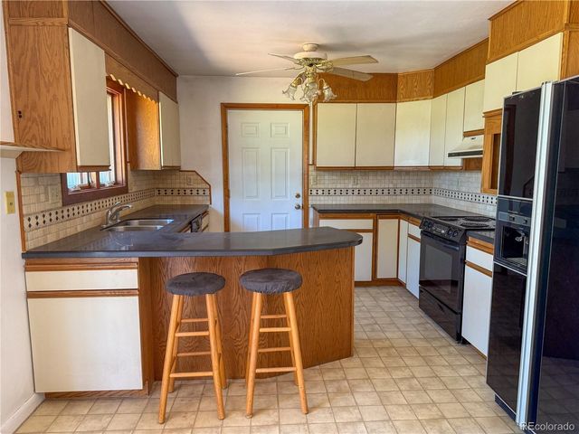 1300 Elm Street, Burlington, CO 80807