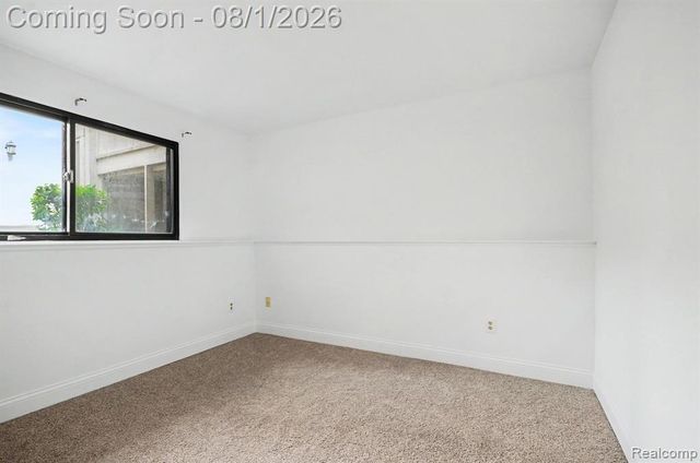 42366 Lochmoor Street, Clinton Township, MI 48038