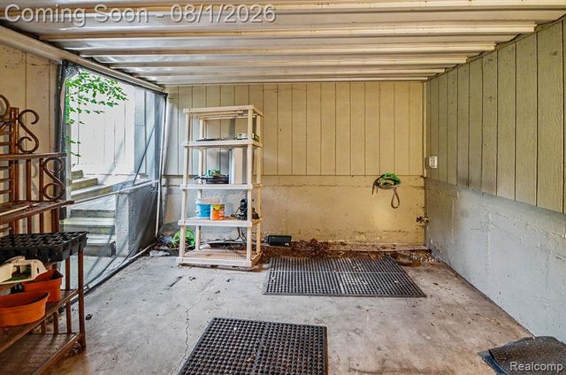 42366 Lochmoor Street, Clinton Township, MI 48038