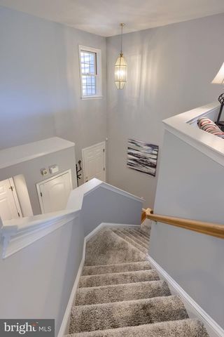 253 FIELDCREST LN, Ephrata, PA 17522