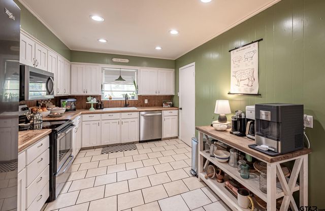 10694 County Road 2206, Tyler, TX 75707