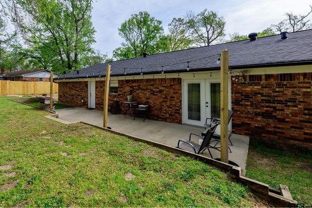 10694 County Road 2206, Tyler, TX 75707