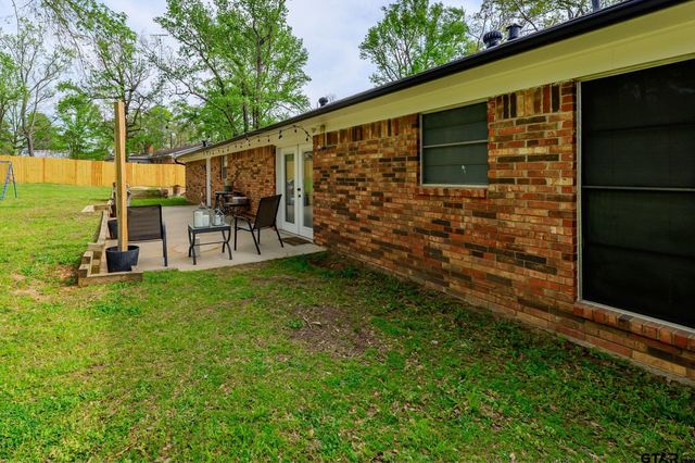 10694 County Road 2206, Tyler, TX 75707