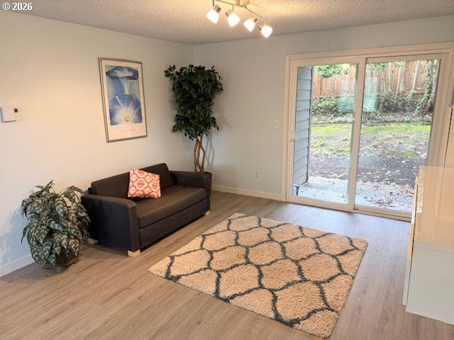 12628 Nw BARNES Rd 6, Portland, OR 97229