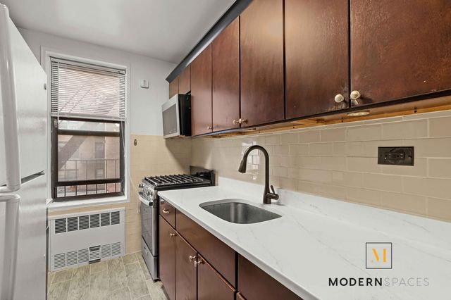 3327 91st St Apt 2E, New York City, NY 11372