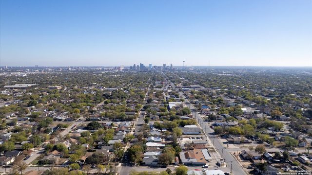 3302 W Houston, San Antonio, TX 78207