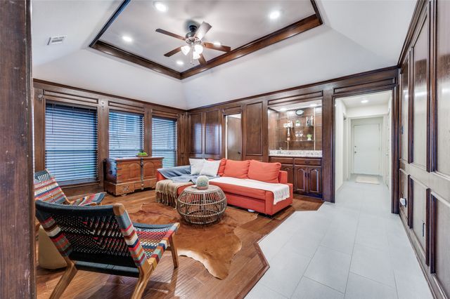 1215 Magnolia Drive, Carrollton, TX 75007