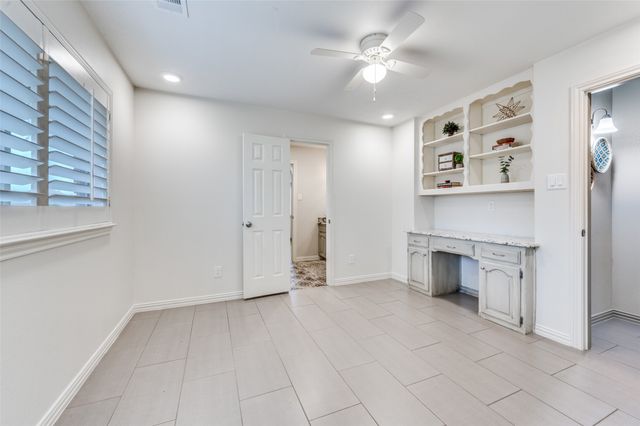 1215 Magnolia Drive, Carrollton, TX 75007