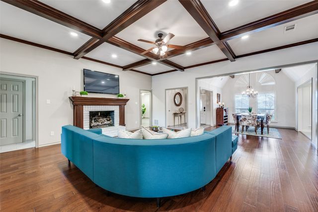 1215 Magnolia Drive, Carrollton, TX 75007