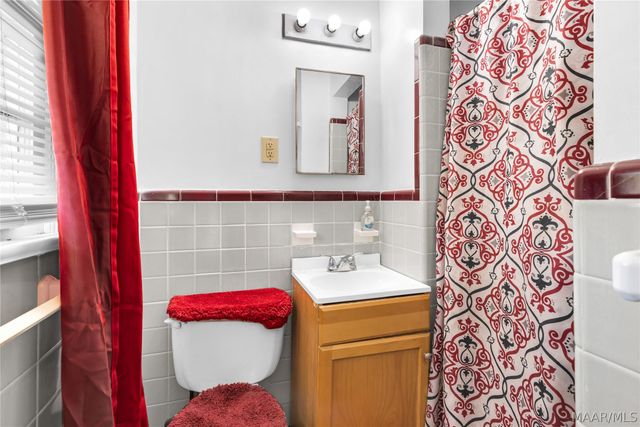 3006 Pelzer Avenue, Montgomery, AL 36109