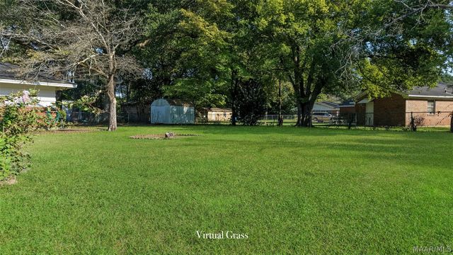 3006 Pelzer Avenue, Montgomery, AL 36109