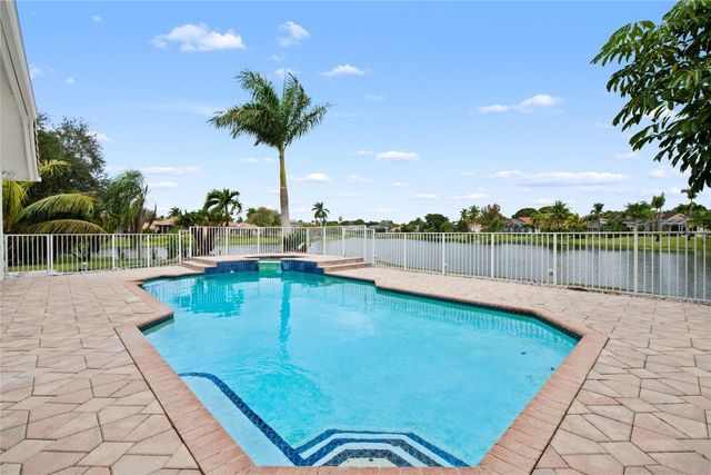 10203 NW 50th Place, Coral Springs, FL 33076