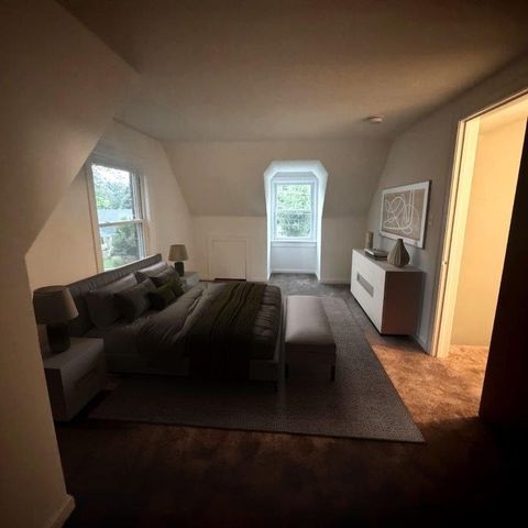 3S276 Gates Place, Warrenville, IL 60555