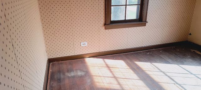 3S276 Gates Place, Warrenville, IL 60555