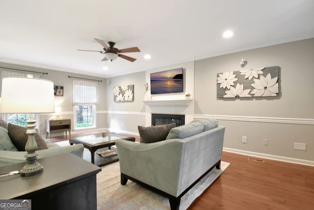 327 Walnut Grove Road, Peachtree City, GA 30269