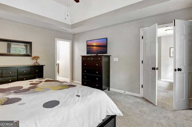 327 Walnut Grove Road, Peachtree City, GA 30269